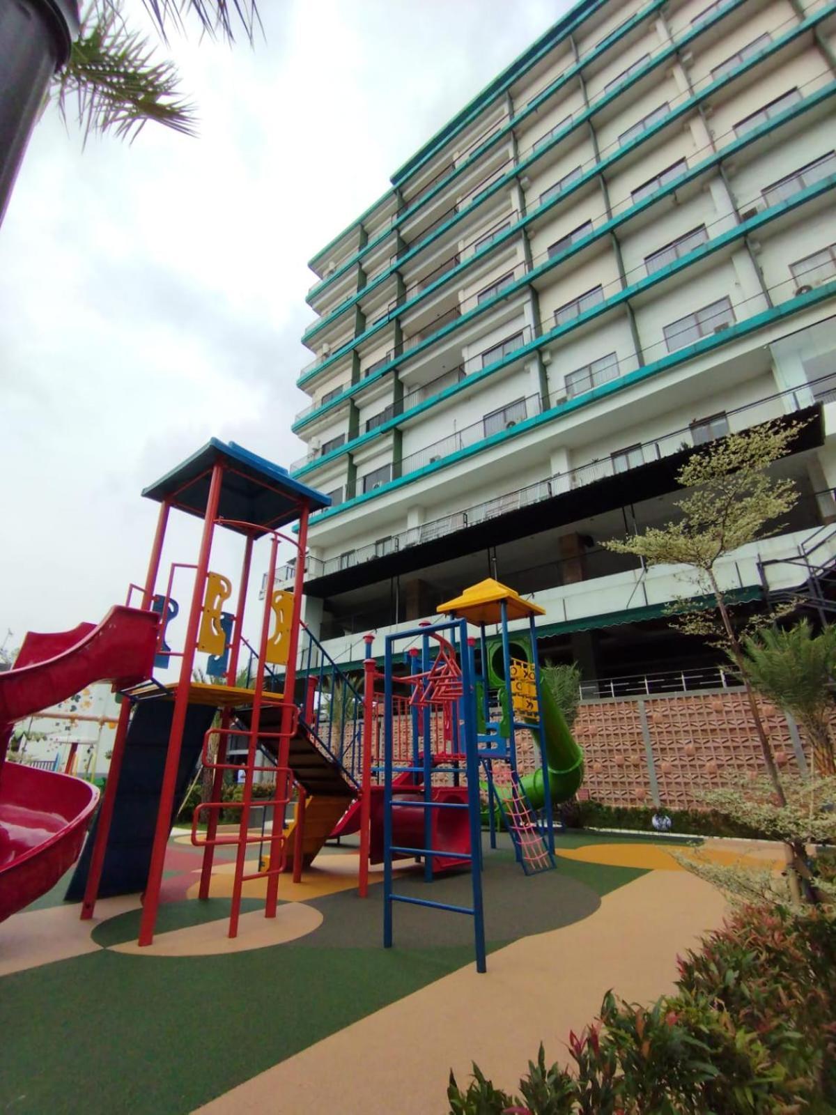 Hotel Gren Alia Jakarta Exterior photo