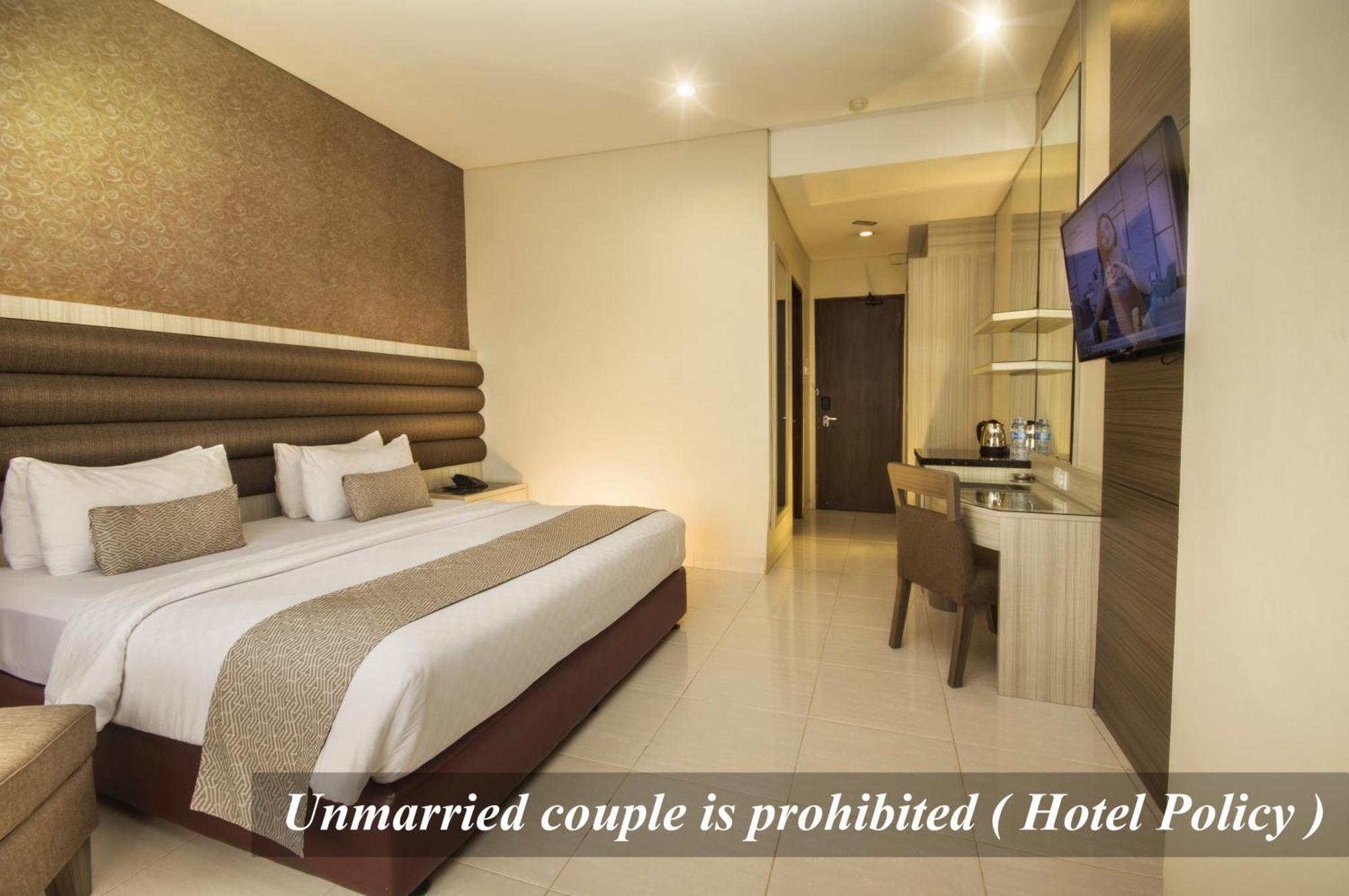 Hotel Gren Alia Jakarta Exterior photo