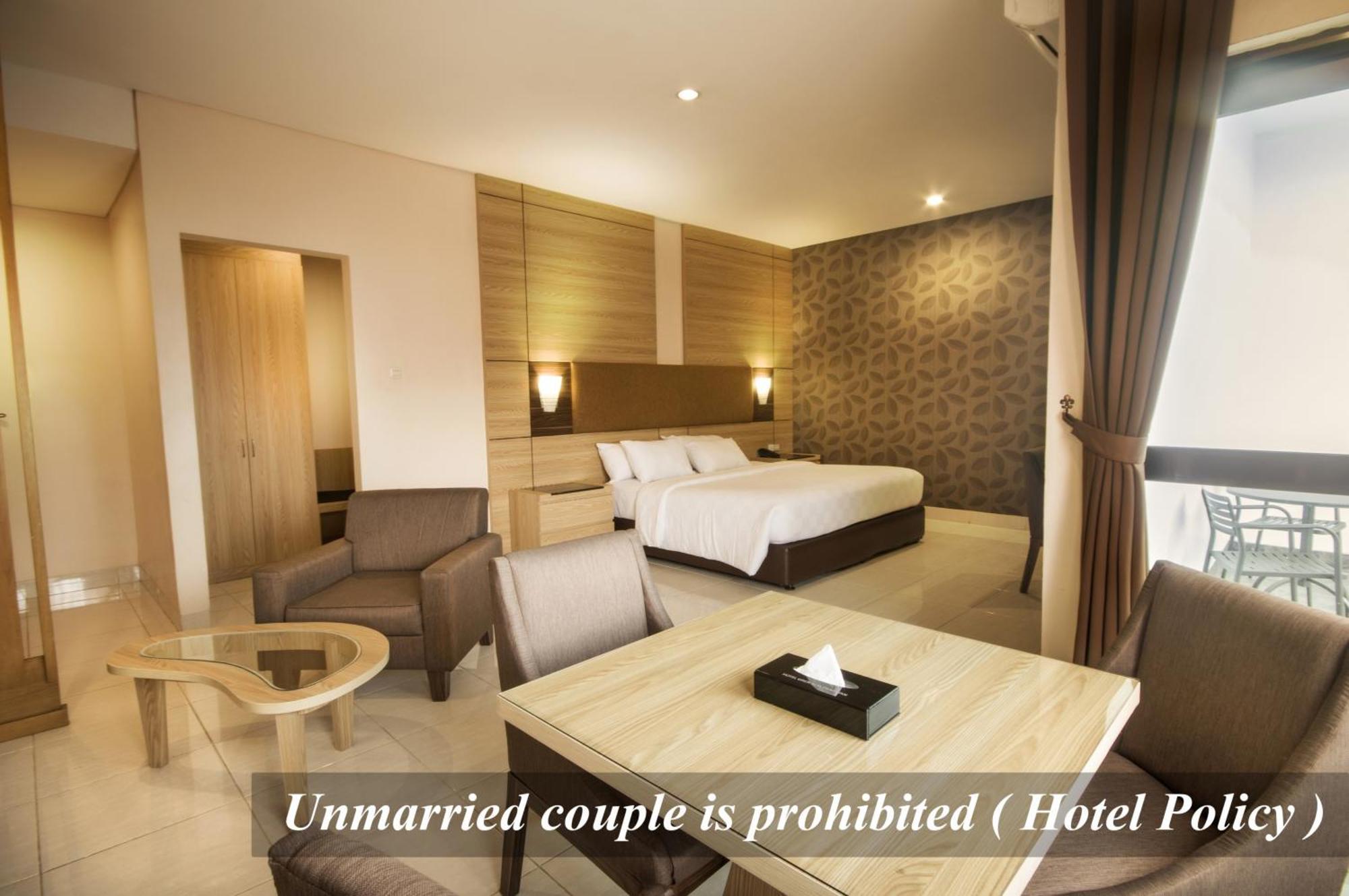 Hotel Gren Alia Jakarta Exterior photo